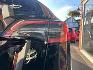 Tesla Model Y LONG RANGE AWD 10