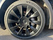 Tesla Model Y LONG RANGE AWD 15