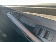 Tesla Model Y LONG RANGE AWD 35