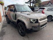 Land Rover Defender 3.0 D250 MHEV X-Dynamic SE SUV 3dr Diesel Auto 4WD Euro 6 (s/s) (250 ps) 6