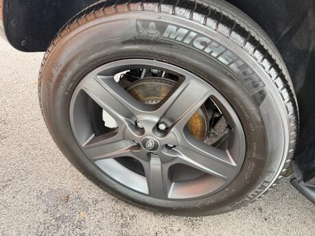 Land Rover Defender 3.0 D250 MHEV X-Dynamic SE SUV 3dr Diesel Auto 4WD Euro 6 (s/s) (250 ps) 16