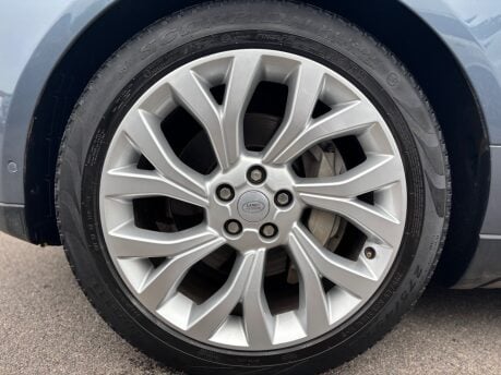 Land Rover Range Rover 3.0 D300 MHEV Vogue SE SUV 5dr Diesel Auto 4WD Euro 6 (s/s) (300 ps) 5