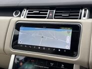 Land Rover Range Rover 3.0 D300 MHEV Vogue SE SUV 5dr Diesel Auto 4WD Euro 6 (s/s) (300 ps) 29