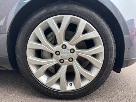 Land Rover Range Rover 3.0 D300 MHEV Vogue SE SUV 5dr Diesel Auto 4WD Euro 6 (s/s) (300 ps) 22