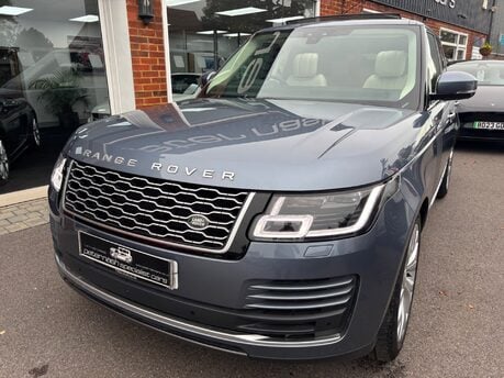 Land Rover Range Rover 3.0 D300 MHEV Vogue SE SUV 5dr Diesel Auto 4WD Euro 6 (s/s) (300 ps) 7