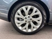 Land Rover Range Rover 3.0 D300 MHEV Vogue SE SUV 5dr Diesel Auto 4WD Euro 6 (s/s) (300 ps) 21