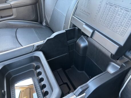 Dodge Ram 2500 Laramie 6.7 Cummins Diesel Auto 26