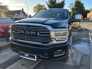 Dodge Ram 2500 Laramie 6.7 Cummins Diesel Auto 3