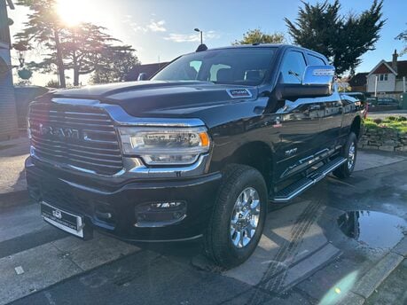 Dodge Ram 2500 Laramie 6.7 Cummins Diesel Auto