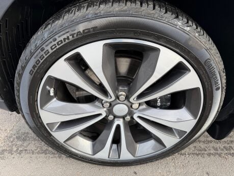 Land Rover Range Rover 5.0 P565 V8 SV Autobiography Dynamic SUV 5dr Petrol Auto 4WD Euro 6 560BHP 15