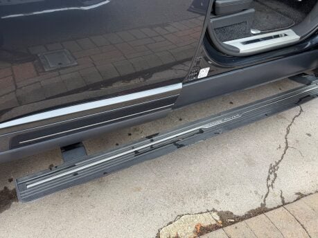 Land Rover Range Rover 5.0 P565 V8 SV Autobiography Dynamic SUV 5dr Petrol Auto 4WD Euro 6 560BHP 19