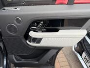 Land Rover Range Rover 5.0 P565 V8 SV Autobiography Dynamic SUV 5dr Petrol Auto 4WD Euro 6 560BHP 39