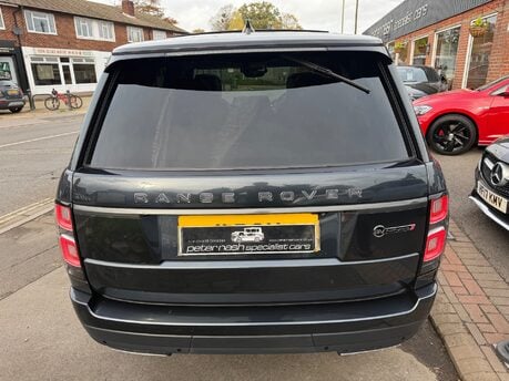 Land Rover Range Rover 5.0 P565 V8 SV Autobiography Dynamic SUV 5dr Petrol Auto 4WD Euro 6 560BHP 11