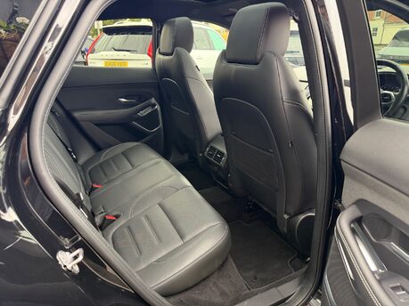 Jaguar E-Pace 1.5 P300e 11.5kWh R-Dynamic HSE SUV 5dr Petrol Plug-in Hybrid AWD 309PS 30