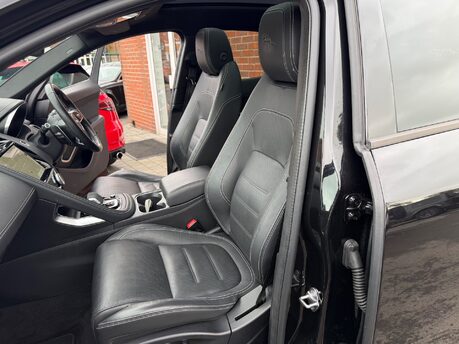 Jaguar E-Pace 1.5 P300e 11.5kWh R-Dynamic HSE SUV 5dr Petrol Plug-in Hybrid AWD 309PS 38