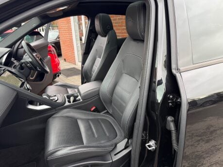 Jaguar E-Pace 1.5 P300e 11.5kWh R-Dynamic HSE SUV 5dr Petrol Plug-in Hybrid AWD 309PS 38