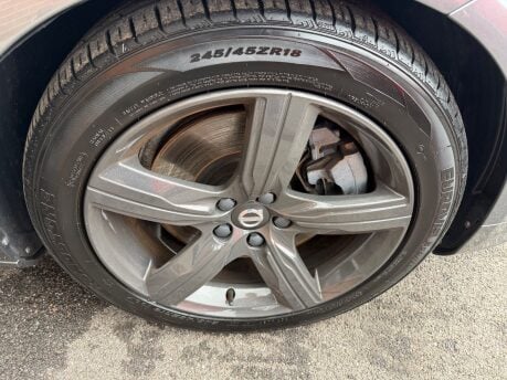 Volvo V90 2.0 D5 PowerPulse R-Design Pro Estate 5dr Diesel Auto AWD Euro 6 (235PS) 50