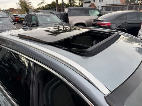 Volvo V90 2.0 D5 PowerPulse R-Design Pro Estate 5dr Diesel Auto AWD Euro 6 (235PS) 13