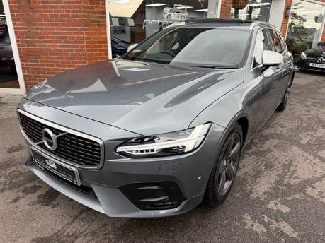 Volvo V90 2.0 D5 PowerPulse R-Design Pro Estate 5dr Diesel Auto AWD Euro 6 (235PS) 7