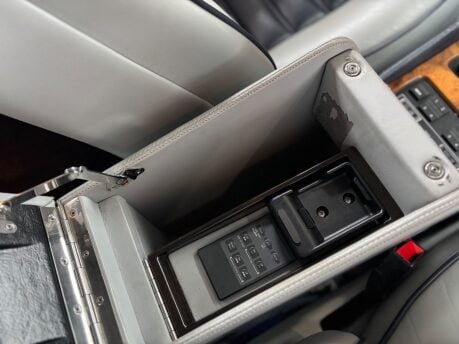 Bentley Continental R TURBO 28