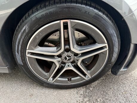 Mercedes-Benz A Class A 220 AMG LINE PREMIUM 19