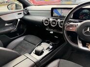 Mercedes-Benz A Class A 220 AMG LINE PREMIUM 29