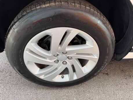 Land Rover Range Rover Evoque R-DYNAMIC S MHEV 20