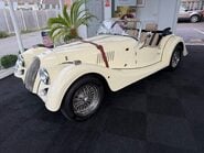 Morgan Plus Four PLUS 4 7