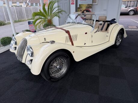 Morgan Plus Four PLUS 4 7