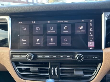 Porsche Macan S PDK 30