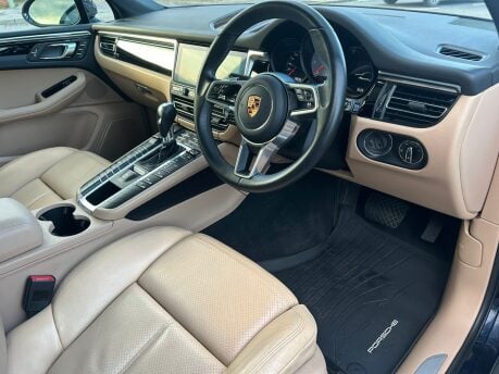Porsche Macan S PDK 28