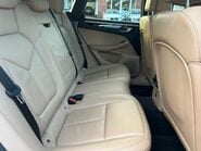 Porsche Macan S PDK 14