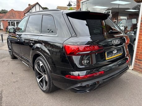 Audi Q7 TDI QUATTRO S LINE BLACK EDITION MHEV 2