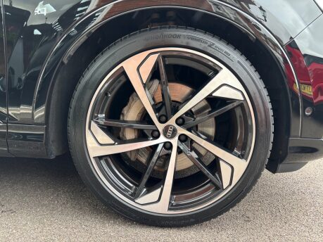 Audi Q7 TDI QUATTRO S LINE BLACK EDITION MHEV 24