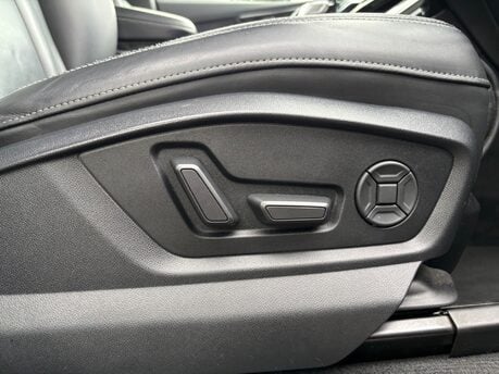 Audi Q7 TDI QUATTRO S LINE BLACK EDITION MHEV 27