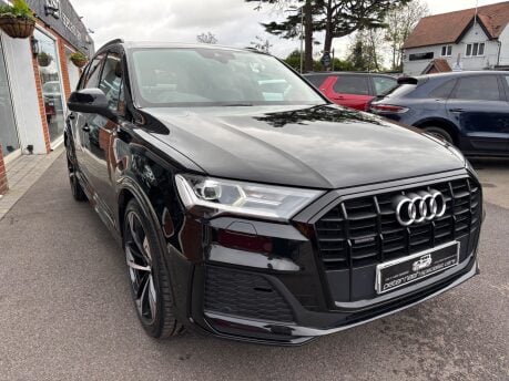 Audi Q7 TDI QUATTRO S LINE BLACK EDITION MHEV 23