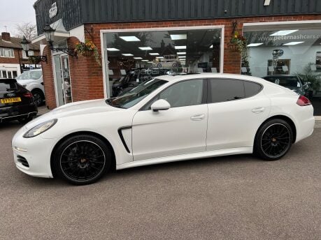 Porsche Panamera 3.0D V6 Hatchback 5dr Diesel TiptronicS Euro 5 (s/s) (300 ps) 2