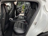 Porsche Panamera 3.0D V6 Hatchback 5dr Diesel TiptronicS Euro 5 (s/s) (300 ps) 35