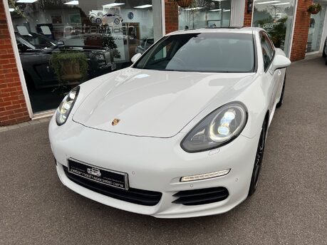 Porsche Panamera 3.0D V6 Hatchback 5dr Diesel TiptronicS Euro 5 (s/s) (300 ps) 11