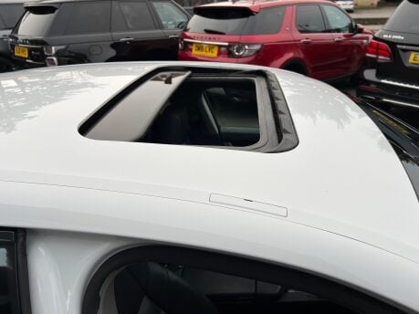 Porsche Panamera 3.0D V6 Hatchback 5dr Diesel TiptronicS Euro 5 (s/s) (300 ps) 12