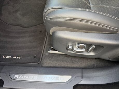 Land Rover Range Rover Velar 2.0 D240 HSE SUV 5dr Diesel Auto 4WD Euro 6 (s/s) (240 ps) 49