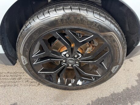 Land Rover Range Rover Velar 2.0 D240 HSE SUV 5dr Diesel Auto 4WD Euro 6 (s/s) (240 ps) 18