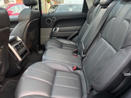 Land Rover Range Rover Sport SDV6 HSE DYNAMIC 9