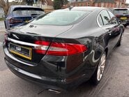 Jaguar XF 3.0d V6 Premium Luxury Saloon 4dr Diesel Auto Euro 5 (s/s) (240 ps) 19