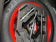 Jaguar XF 3.0d V6 Premium Luxury Saloon 4dr Diesel Auto Euro 5 (s/s) (240 ps) 18