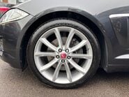 Jaguar XF 3.0d V6 Premium Luxury Saloon 4dr Diesel Auto Euro 5 (s/s) (240 ps) 4