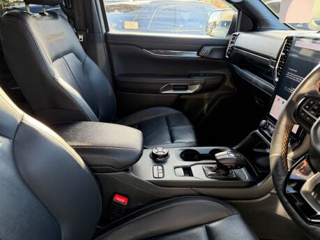 Ford Ranger 2.0 TD EcoBlue Wildtrak Pickup Double Cab 4dr Diesel Auto 4WD Euro 6 (s/s) 30