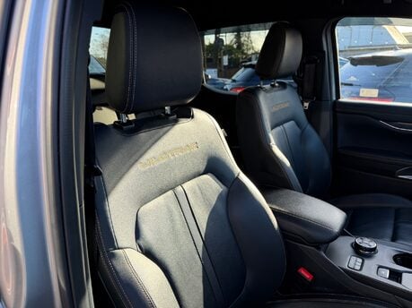 Ford Ranger 2.0 TD EcoBlue Wildtrak Pickup Double Cab 4dr Diesel Auto 4WD Euro 6 (s/s) 29