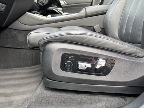 BMW X5 3.0 40d MHT M Sport SUV 5dr Diesel Hybrid Auto xDrive Euro 6 (s/s) (340 ps) 10