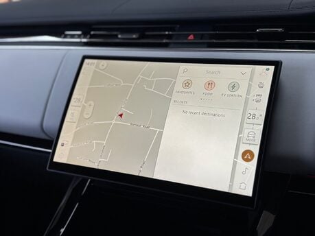 Land Rover Range Rover Sport 3.0 P550e 38.2kWh Autobiography SUV Petrol Plug-in Hybrid Auto 4WD (550 ps) 39